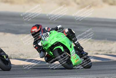 media/Dec-07-2025-CVMA (Sun) [[3e7d2de5dc]]/Race 9-Formula UL Shootout/